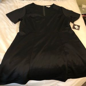 Simple black dress (PLUS SIZE)